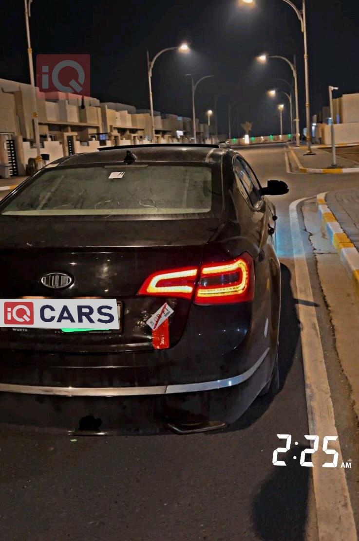 كيا كادينزا